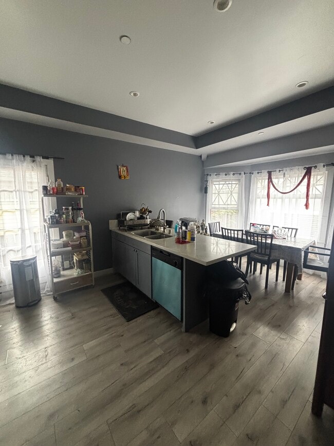 Kitchen Space (Shared) - 1726 W 22nd St