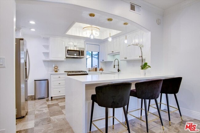 Foto del edificio - 1909 Pelham Ave