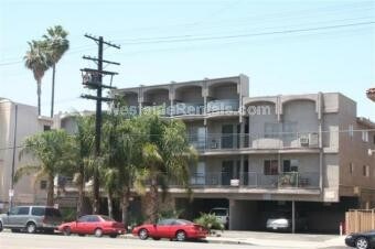 Primary Photo - 6841 Sepulveda Blvd