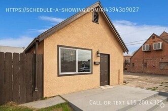Building Photo - 224 N Maple Ave