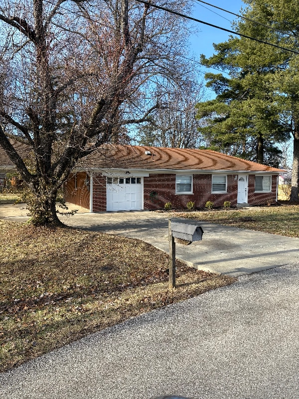 Photo - 3887 Crescent Dr House