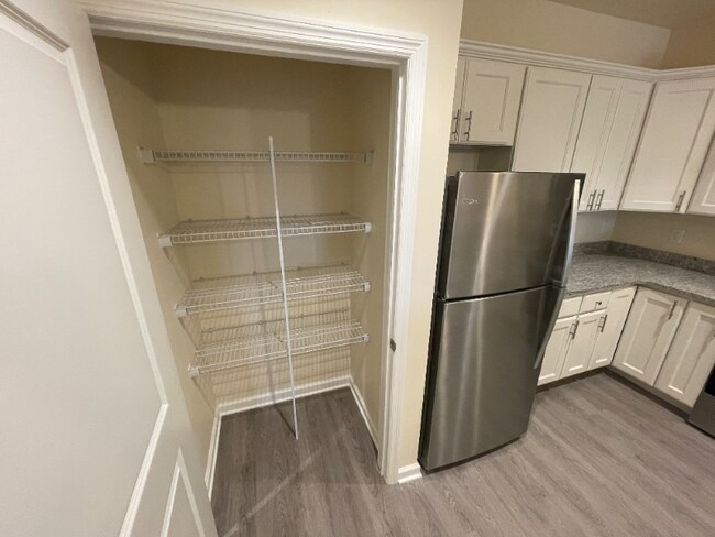 Foto del edificio - 192 Erie Blvd