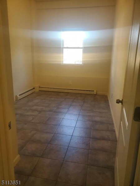 Building Photo - 275 Delawanna Ave