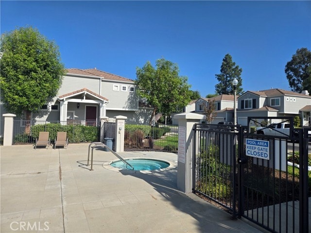 Foto del edificio - 333 Pony Express Rd