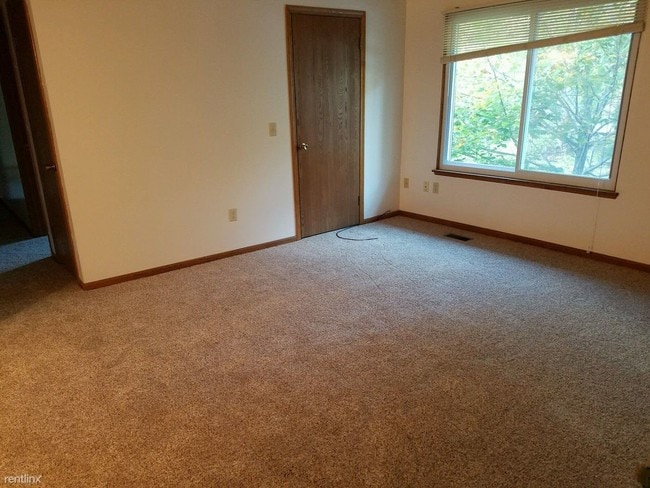 Building Photo - 8300 Shields Dr