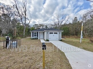 Building Photo - 6110 Dunmire Ave