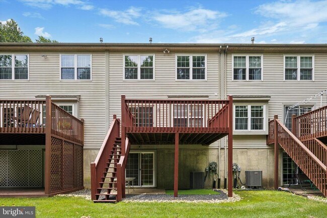 Building Photo - 506 Jason Dr