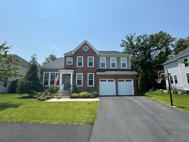 Foto del edificio - Amazing 6 Bed 5 Bath Single Family Home Wi...