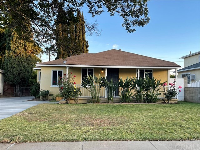 Primary Photo - 210 E Bencamp St