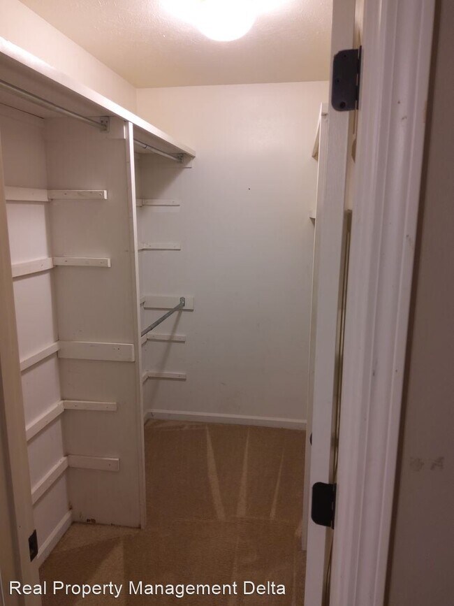 Building Photo - 3 br, 2 bath House - 1200 Red Hill Rd