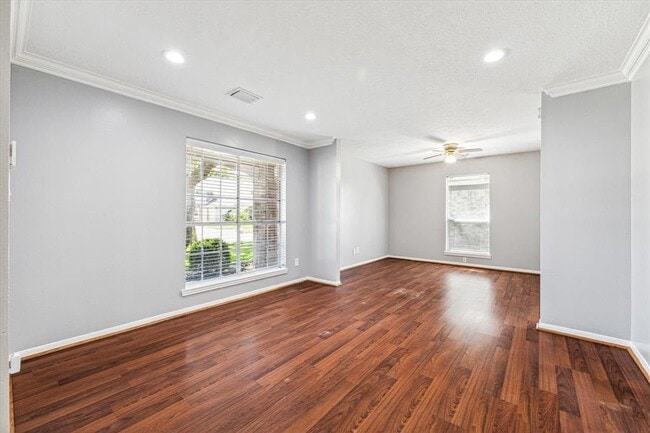 Photo - 9414 Twilight Moon Dr (Houston, TX) House