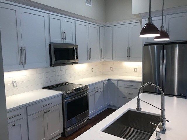 Foto del edificio - 205 N Williams St