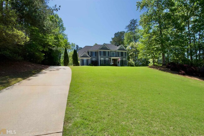 Building Photo - 1402 Creston Hill