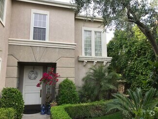 Building Photo - 10379 N Pierpont Cir