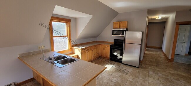 Foto del edificio - 336 Horseback Rd