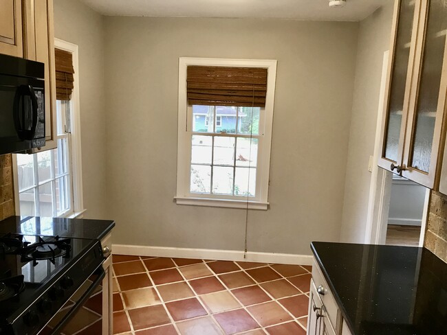 Building Photo - 4232 Timber Valley Ct