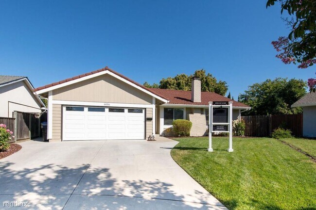 Building Photo - 2 br, 1 bath House - 6056 Cotton Ct