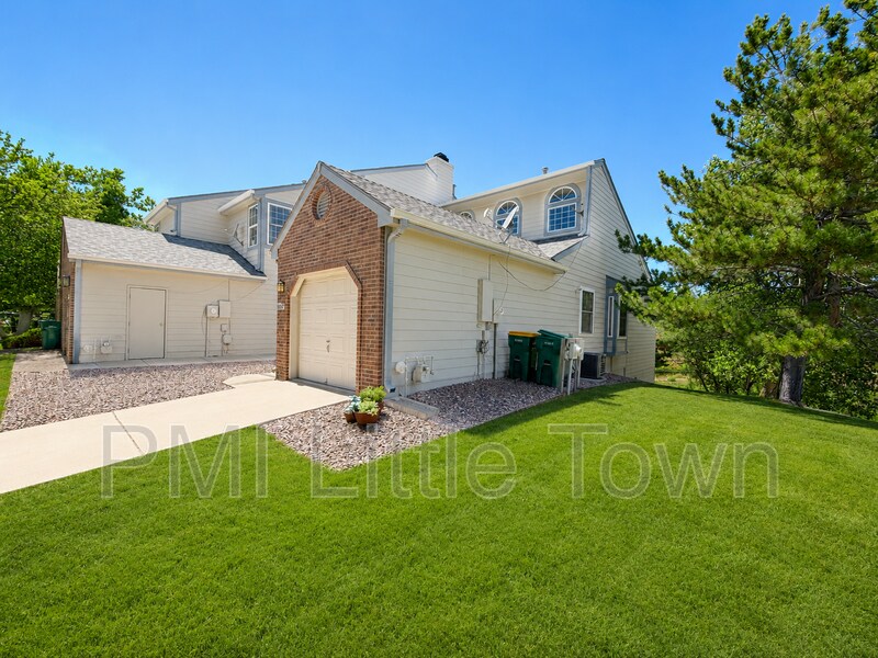 Photo - 8687 W Plymouth Ave