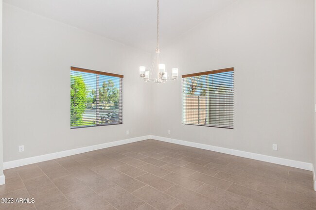 Foto del edificio - 7002 N 14th Ave