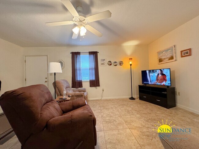 Foto del edificio - Charming 3-Bedroom Home located in between Hurlburt and Eglin AFB!