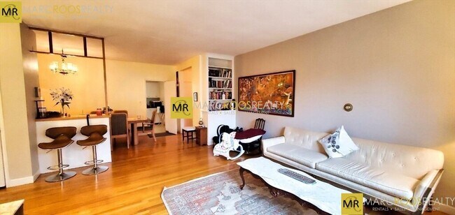 Foto del edificio - 575 Washington St