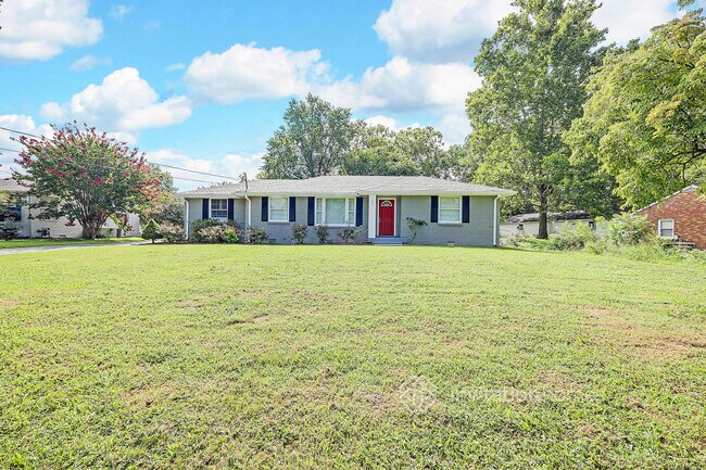Building Photo - 360 Wimpole Dr