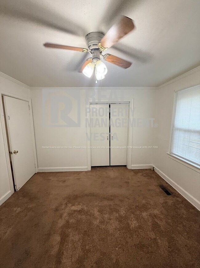 Foto del edificio - 1471 Tucker Rd