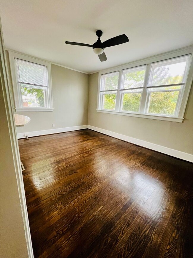 Building Photo - Charming 2-Bed/1 Bath Apartment in the His...