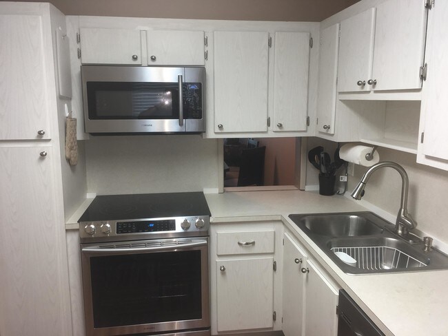 Foto del edificio - 4070  Tivoli Court 202 Lake Worth FL 33467