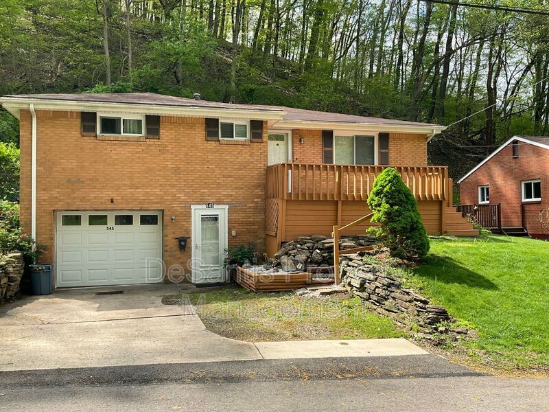 Foto principal - 545 Coal St