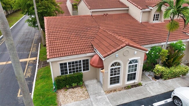 Building Photo - 6910 NW 166th Terrace