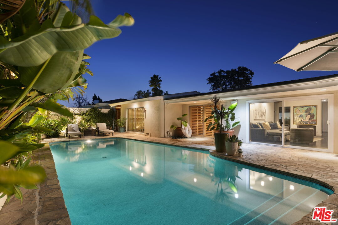 Foto principal - 8405 Edwin Dr