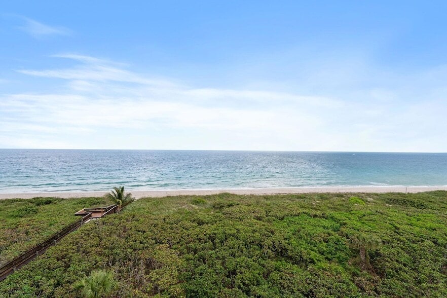 Primary Photo - 3870 N Hwy A1A