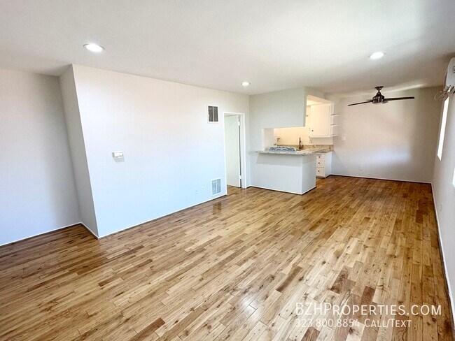 Building Photo - Perfect 1Bedroom 1Bathroom In Prime West H...