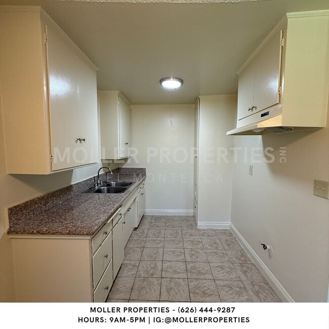 Foto del edificio - 14428 Amar Rd
