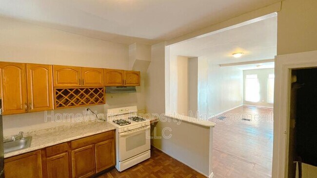 Foto del edificio - 317 S Mount St