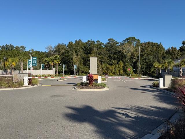 Foto del edificio - 8401 Retrograde Rd