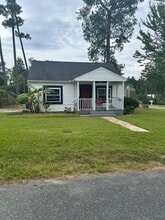 Building Photo - 600 Satsuma Rd