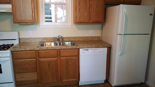 Building Photo - 2 br, 1 bath House - 125 Bosler Avenue