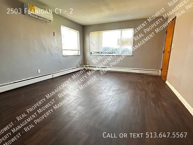 Photo - 2503 Flanigan Ct Apartment