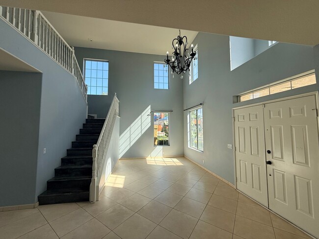 Building Photo - Stunning 5-Bedroom Pool Home in Corona is now available for rent