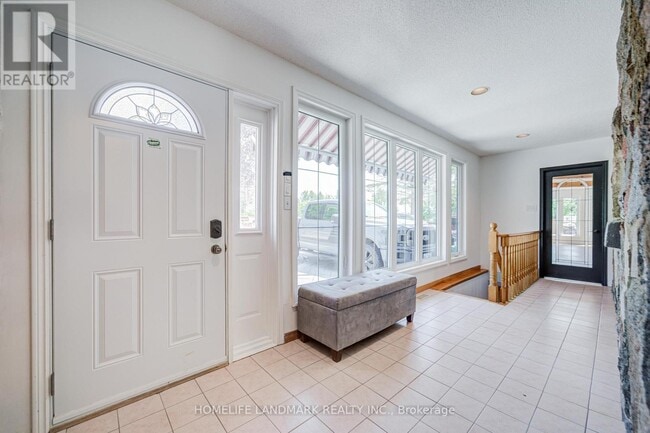 Photo du bâtiment - 14178 Kennedy Rd