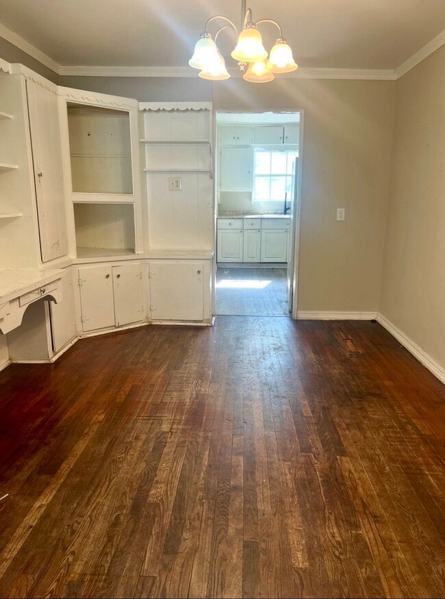 Photo - 415 Randall St House