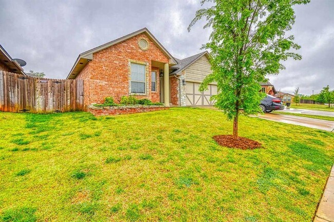 Foto del edificio - 2204 Alameda Park Dr