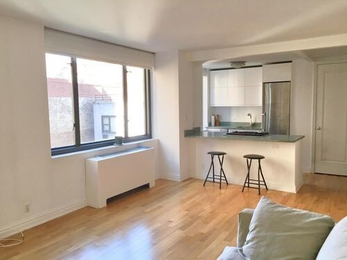 Foto del edificio - 1448 3rd Ave