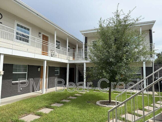 Foto del edificio - 1824 Thonig Rd