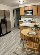 Building Photo - 7344 W Belmont Ave