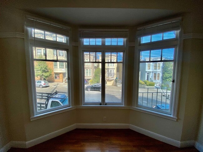 Building Photo - 1925 Pierce St