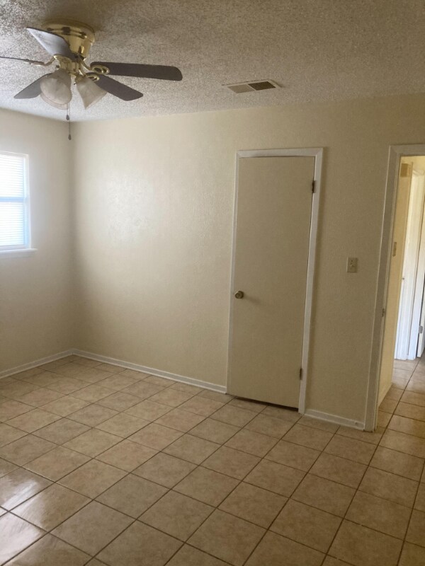 Foto del edificio - 505 Hackberry St