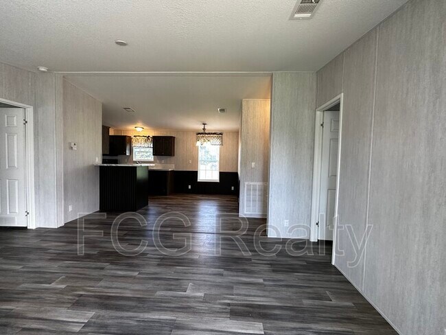 Building Photo - 3126 Rambler Ave